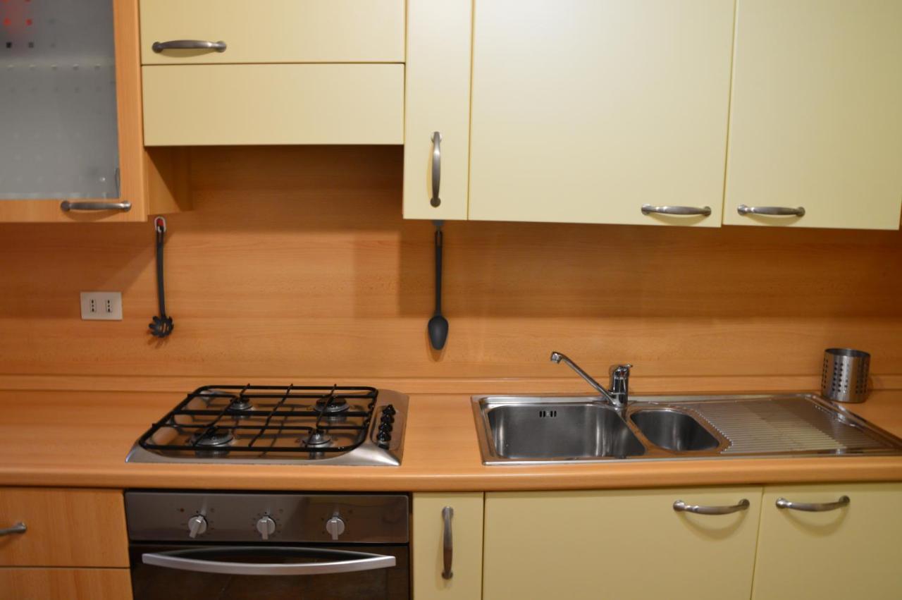 Casta House Apartment เบลลาโจ ภายนอก รูปภาพ